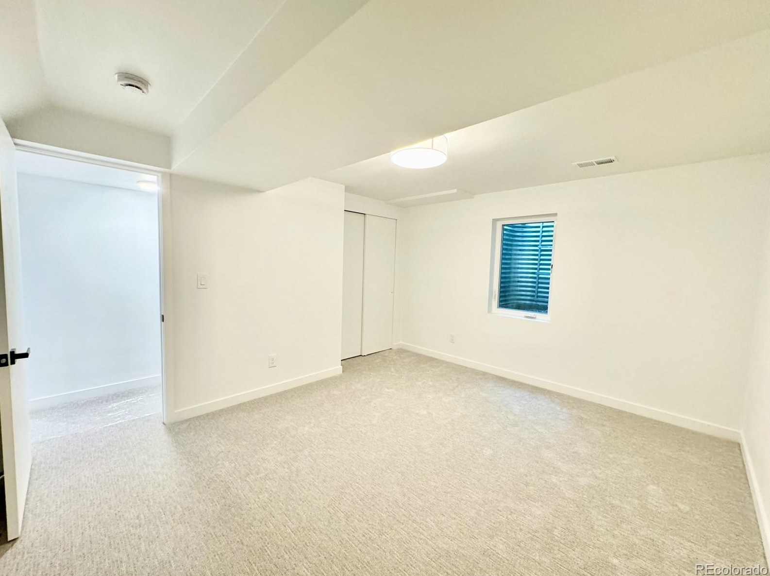 5591 Lehigh Ave, Denver CO  80237-1056 exterior