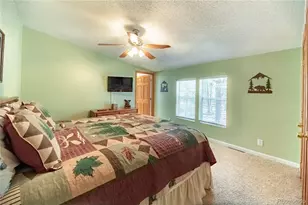 2675 Pikes Peak Dr, Florissant, CO 80816 - Photo 14