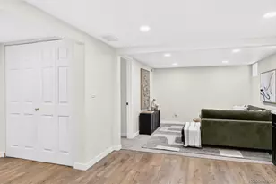 2661 N Glencoe St, Denver, CO 80207 - Photo 20