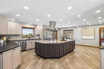 6166 S Netherland Circle, Aurora, CO 80016 - Photo 8