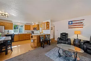 5742 W Chestnut Ave, Littleton, CO 80128 - Photo 18