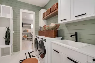 3632 N Buchanan Court, Aurora, CO 80019 - Photo 20