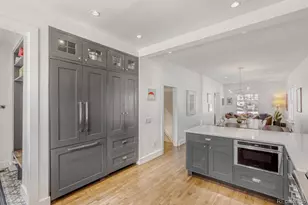 2260 Bellaire St, Denver, CO 80207 - Photo 6