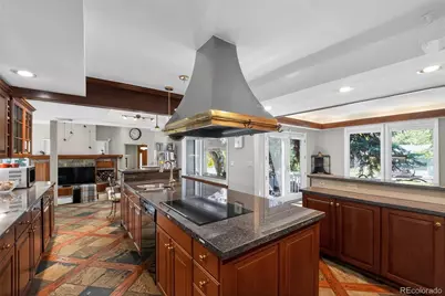 1820 Glen Ayr Drive, Lakewood, CO 80215 - Photo 12