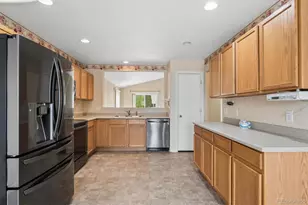 11323 Jersey Way, Thornton, CO 80233 - Photo 6
