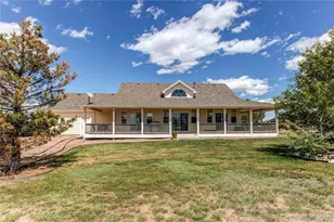895 Antelope Dr W, Bennett, CO 80102 - Photo 18