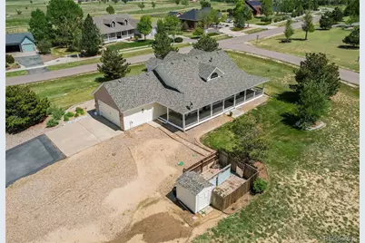 895 Antelope Drive W, Bennett, CO 80102 - Photo 12