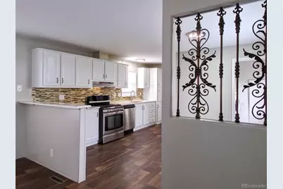 1743 Pagosa Way, Aurora, CO 80011 - Photo 10