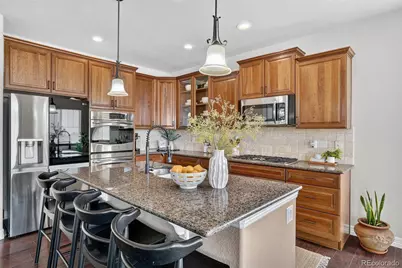 8247 S Country Club Parkway, Aurora, CO 80016 - Photo 10