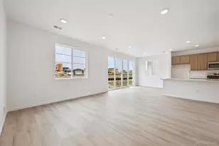 24717 E 40th Ave, Aurora, CO 80019 - Photo 12