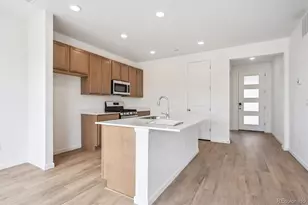 24717 E 40th Ave, Aurora, CO 80019 - Photo 8