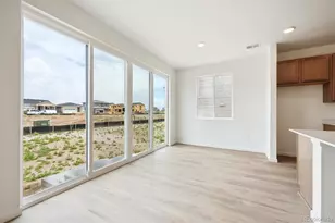 24717 E 40th Ave, Aurora, CO 80019 - Photo 10