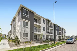 6153 N Ceylon St, Denver, CO 80249 - Photo 2