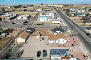 75 N Market St, Keenesburg, CO 80643 - Photo 8