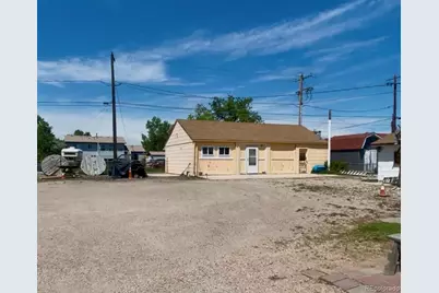 75 N Market Street, Keenesburg, CO 80643 - Photo 10