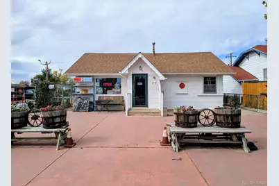 75 N Market Street, Keenesburg, CO 80643 - Photo 1