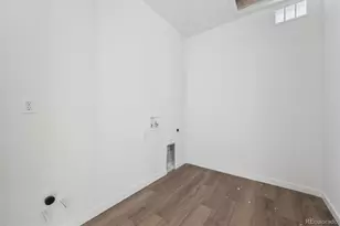 25283 E Warren Pl, Aurora, CO 80018 - Photo 6