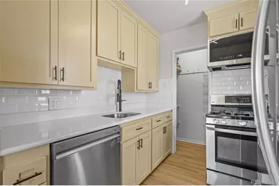 1175 N Emerson Street #305, Denver, CO 80218 - Photo 8