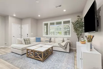 6078 N Lisbon Street, Aurora, CO 80019 - Photo 1