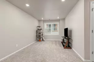 6078 N Lisbon St, Aurora, CO 80019 - Photo 16