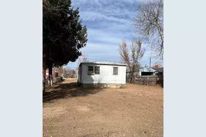 603 Locust Avenue, Lochbuie, CO 80603 - Photo 2