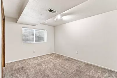 21698 E Powers Circle, Aurora, CO 80015 - Photo 24