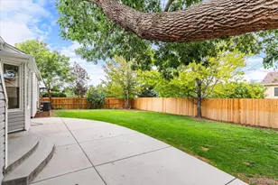 21698 E Powers Circle, Aurora, CO 80015 - Photo 28