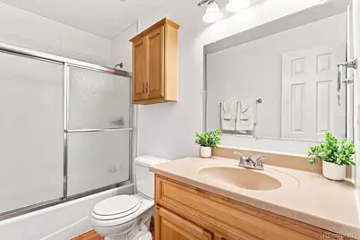 21698 E Powers Circle, Aurora, CO 80015 - Photo 14