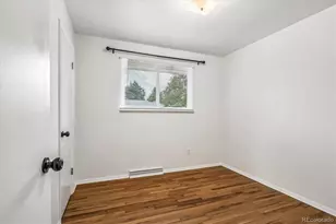 375 Empire St, Aurora, CO 80010 - Photo 30