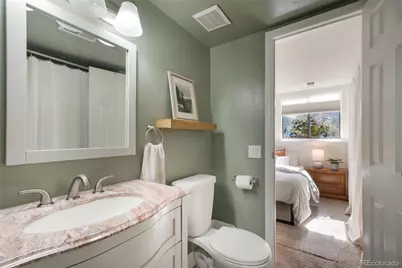 10229 E Peakview Avenue, Englewood, CO 80111 - Photo 32