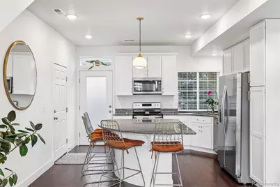 221 S Oak Hill Street, Aurora, CO 80018 - Photo 6