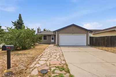 4100 S Laredo Way, Aurora, CO 80013 - Photo 2