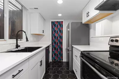 301 W Lehow Avenue #11, Englewood, CO 80110 - Photo 8