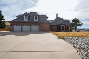 9960 Croke Dr, Northglenn, CO 80260 - Photo 2