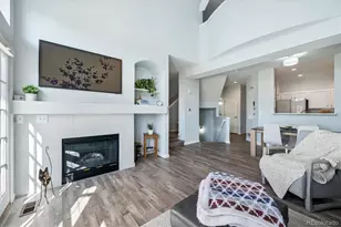 2768 W Greens Dr, Littleton, CO 80123 - Photo 6