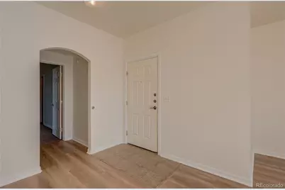 5756 N Genoa Way #12-208, Aurora, CO 80019 - Photo 4