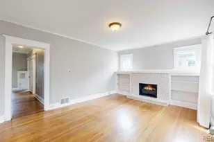 712 Harrison St, Denver, CO 80206 - Photo 2