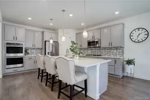 9750 Taylor River Cir, Littleton, CO 80125 - Photo 2