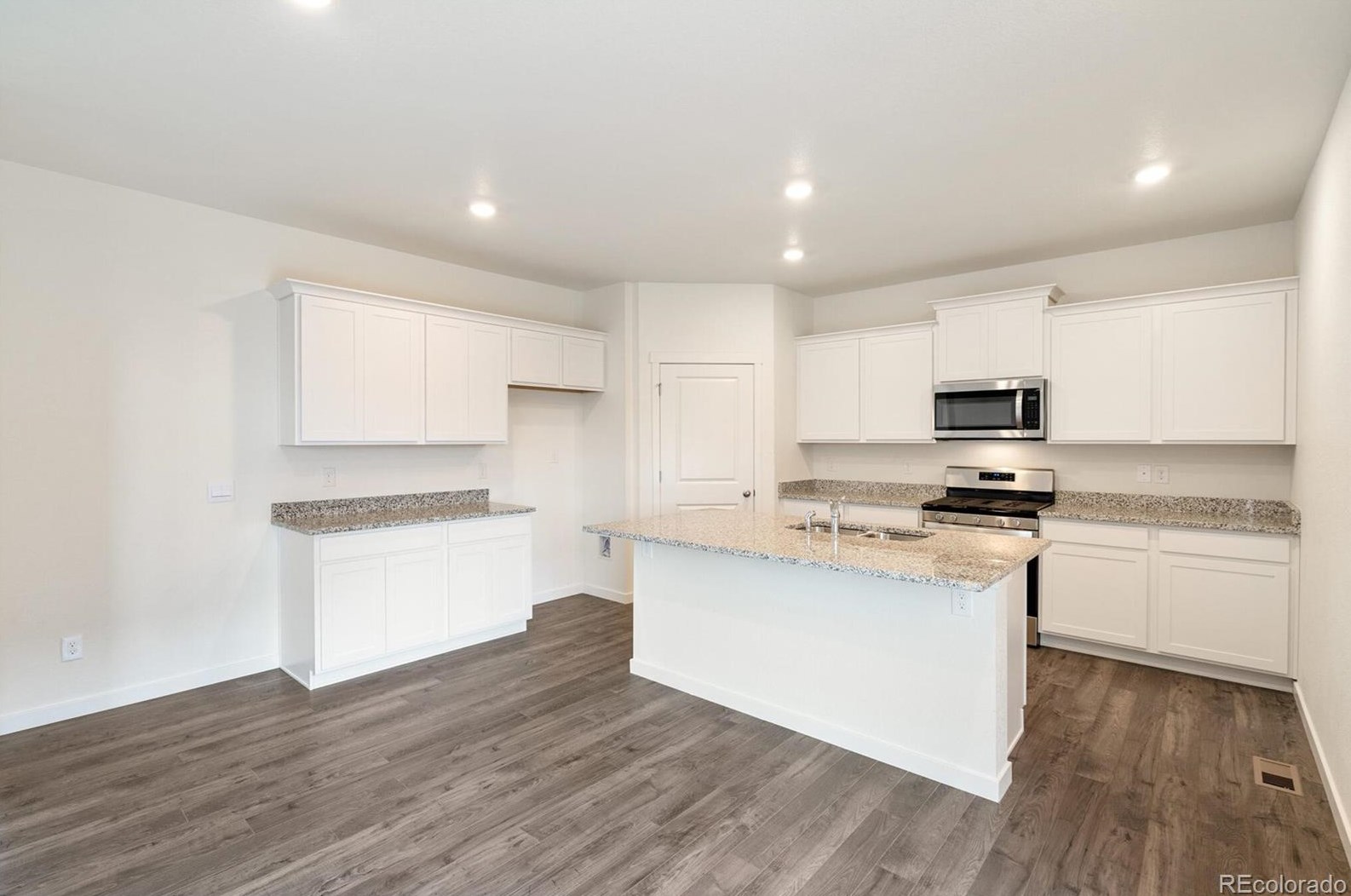 13587 Valentia St, Denver CO  80602-8007 exterior