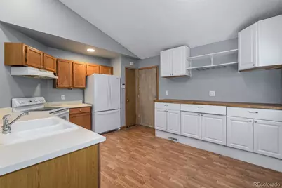 4063 S Himalaya Way, Aurora, CO 80013 - Photo 8