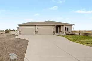 540 Remington Dr, Hudson, CO 80642 - Photo 2