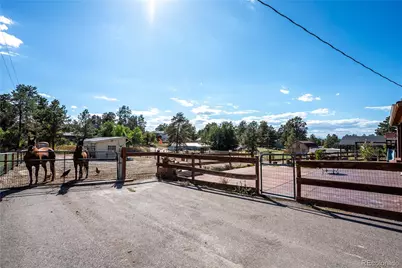 372 Stagecoach Trail, Elizabeth, CO 80107 - Photo 34