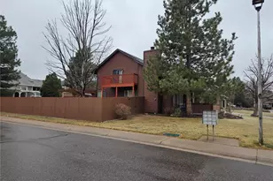 996 E Irish Pl, Centennial, CO 80122 - Photo 6