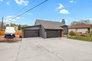 7947 W Brook Dr, Littleton, CO 80128 - Photo 2