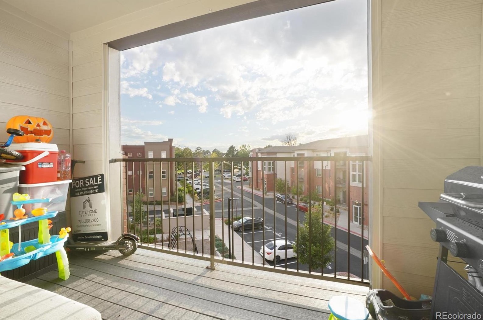 14341 Tennessee Ave, Denver CO  80012-4104 exterior