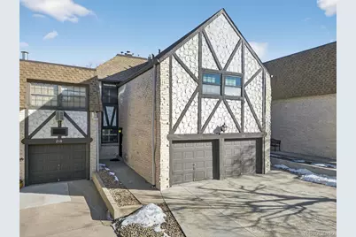 4250 S Olive Street #111, Denver, CO 80237 - Photo 2