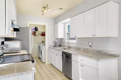 9848 Appletree Place, Thornton, CO 80260 - Photo 10