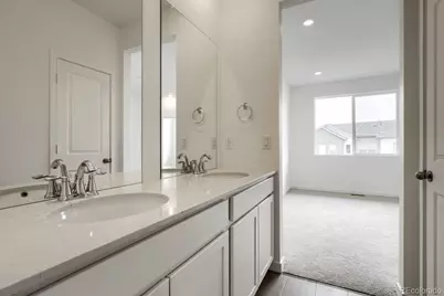 7661 S Cherokee Circle E, Centennial, CO 80016 - Photo 8