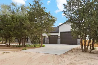 4022 Sunrise Lane, Brighton, CO 80603 - Photo 2