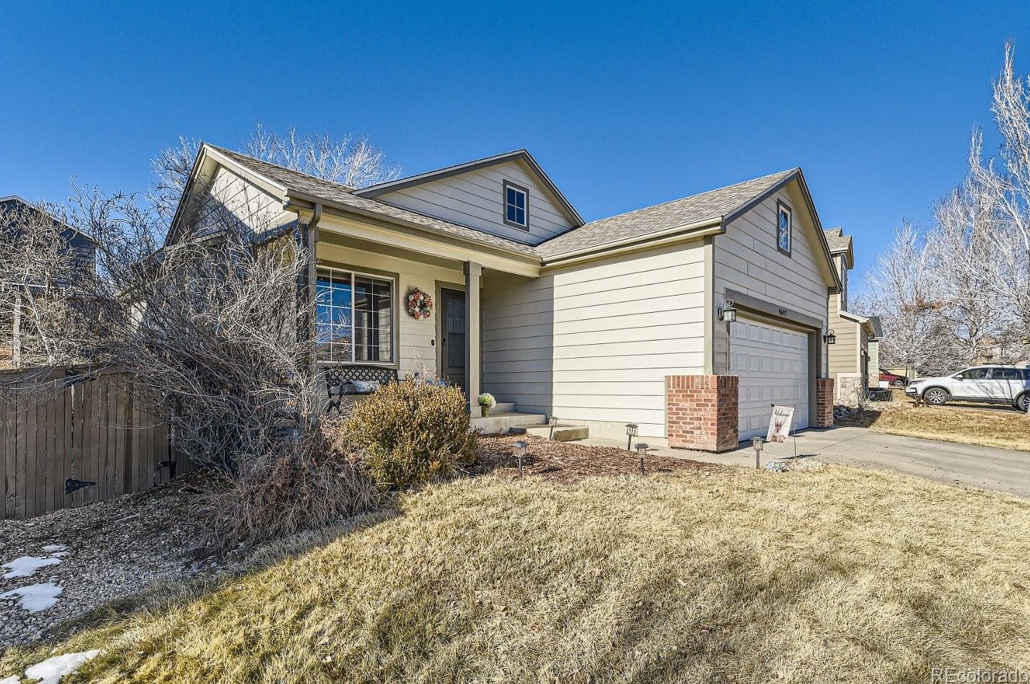 9697 Queenscliffe Dr, Littleton, CO 80130-7186